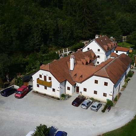 Pension Kadlcuv Mlyn Brno Exterior foto