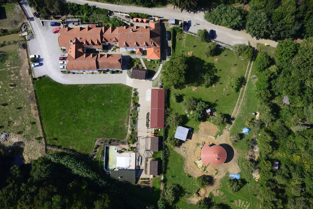Pension Kadlcuv Mlyn Brno Exterior foto