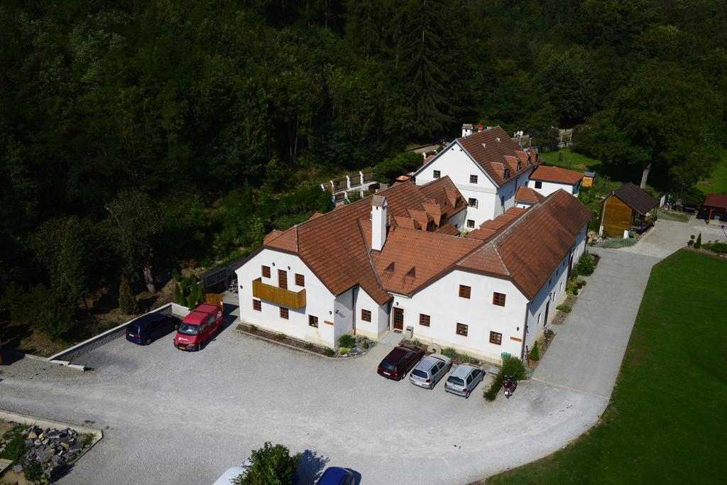 Pension Kadlcuv Mlyn Brno Exterior foto